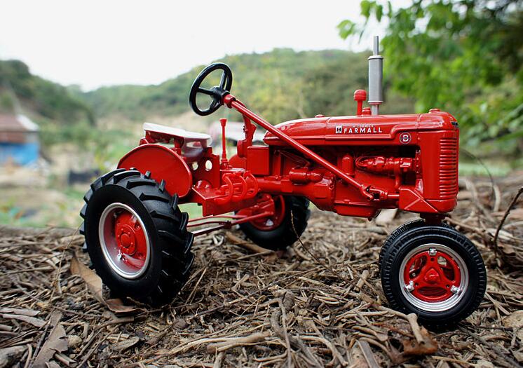 1:16 Antu ERTL Farmall A B Case Alloy Farm Tractor scale model with fast shipping