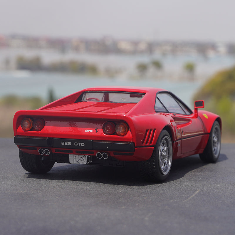 Original high classic 1:18 KK Ferrari 288GTO 1984 alloy simulation car model, diecast toy scale models