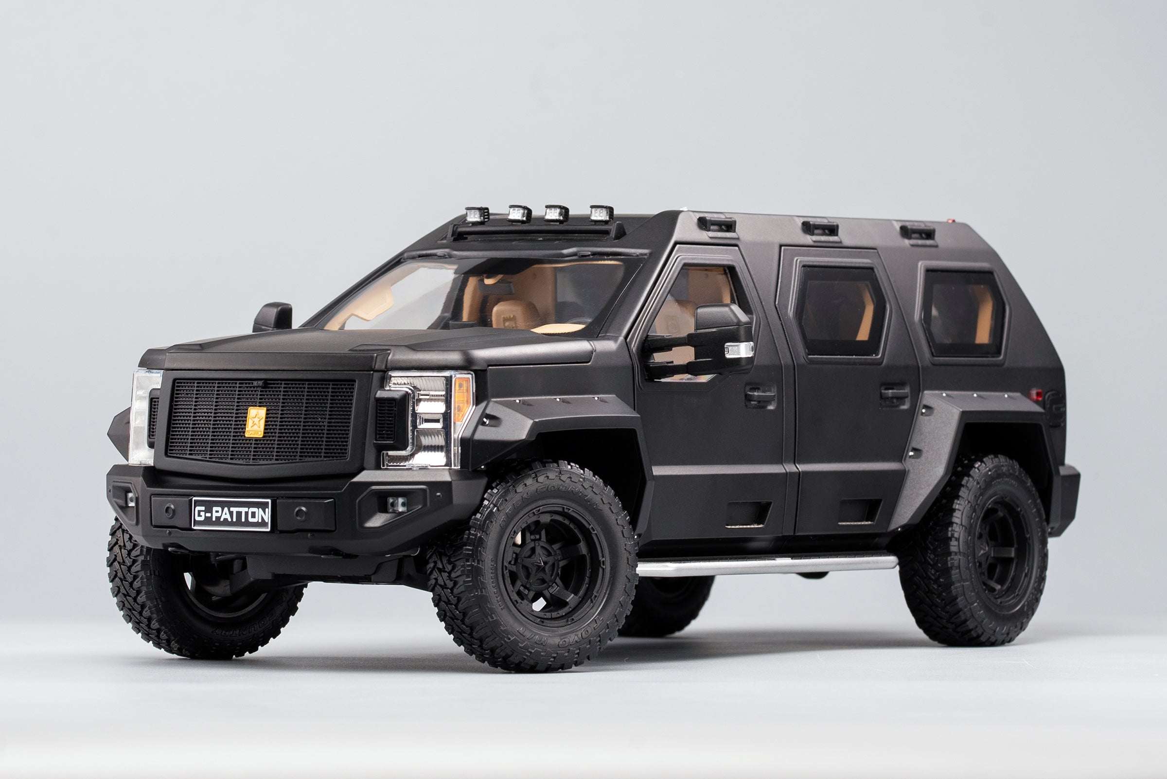 最旬トレンドパンツ Original 1:18 KengFai Qihui G-Patton Chariot modified black 乗用車