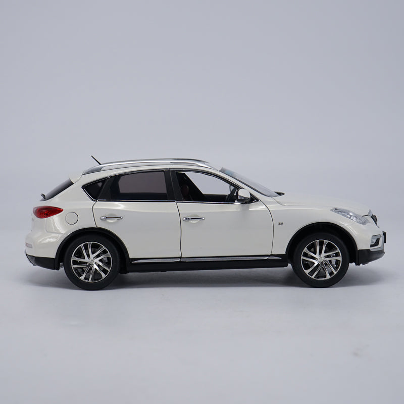 Original factory authentic 1:18 INFINITI QX50 off road Vehicle diecast car models with small gift