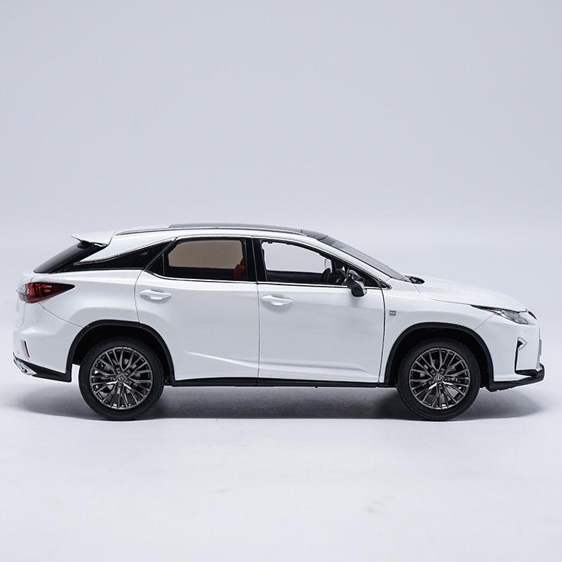 Lexus RX 200t コレクターズエディション 1/18 Dealer Edition Lexus RX200t (White) - YouTube
