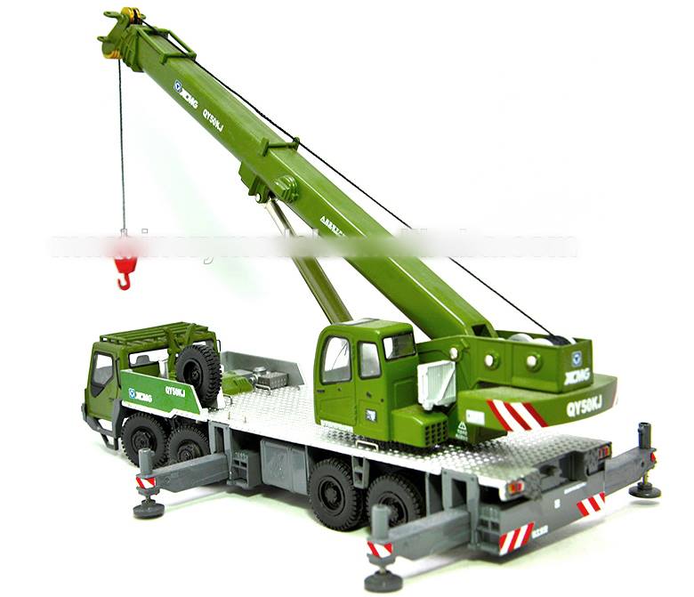 1:50 XCMG QY50KJ 50 tons Crane Model, army green crane model