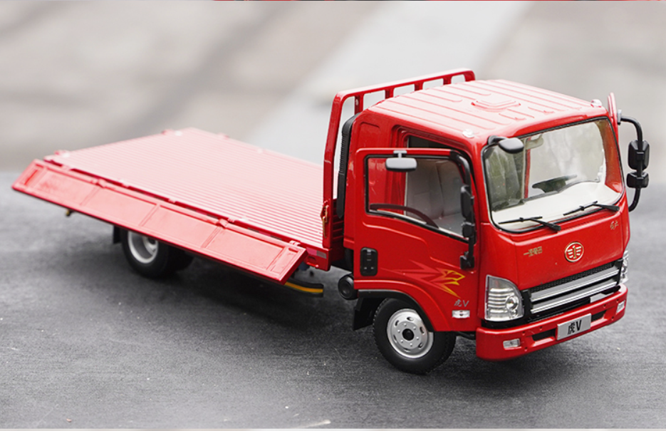 Original factory 1:24 Jiefang FAW Tiger V light truck model Hu V diecast cabinet flat truck model for gift, collection