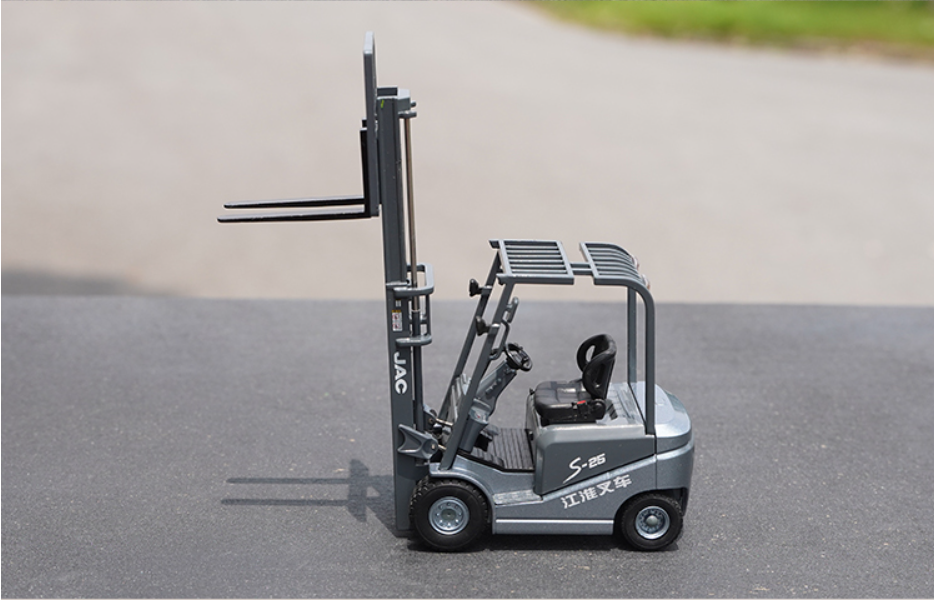 original factory 1:25 Jianghuai JAC S-25 electric Diecast forklift model alloy engineering forklift model for gift, collection