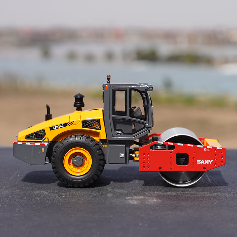 Original facotry 1:35 SANY SSR260 single-drum road roller alloy engineering vehicle model for toys, gift