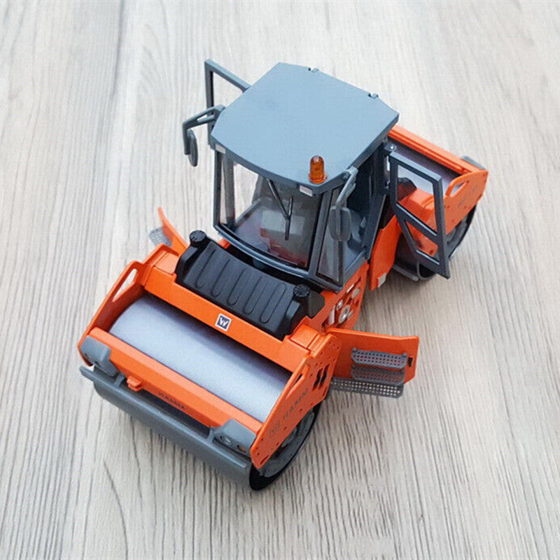 Musuem quality Collectiable 1:35 Wirtgen HD138 Hamm Double Cylinder roadroller model for sale