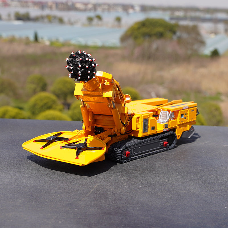 Original facotry 1:35 XCMG EBZ200 Diecast roadheader rotary drilling rig model alloy construction machinery scale miniature for promotion gift