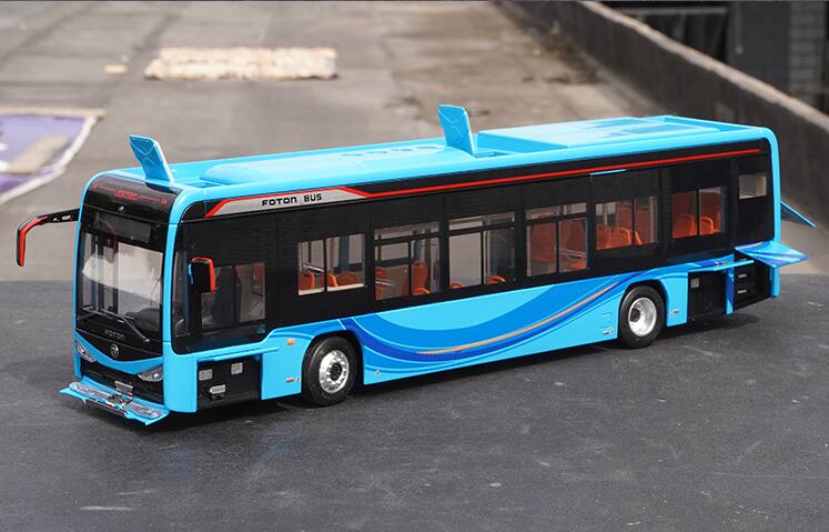 original factory 1:36 Foton BJ6129EVCA new energy pure electric diecast bus model alloy bus model miniature for sale
