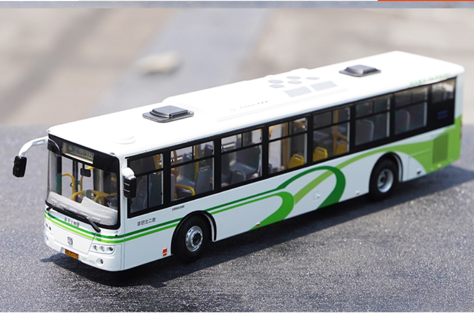 Original factory 1:42 Shanghai Shenwo diecast city bus model Shenwo Square model 6116HG alloy bus model for gift