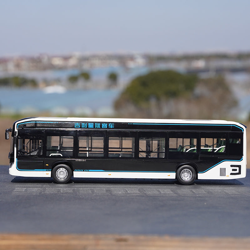 Original factory 1:43 Geely C12E pure electric 12-meter diecast city bus model alloy passenger bus model