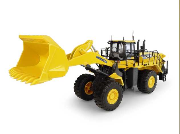 1:50 UH 8127 Komatsu WA600-8 Diecast Komatsu Wheel Loader model zinc alloy Forklift Engineering Vehicle model