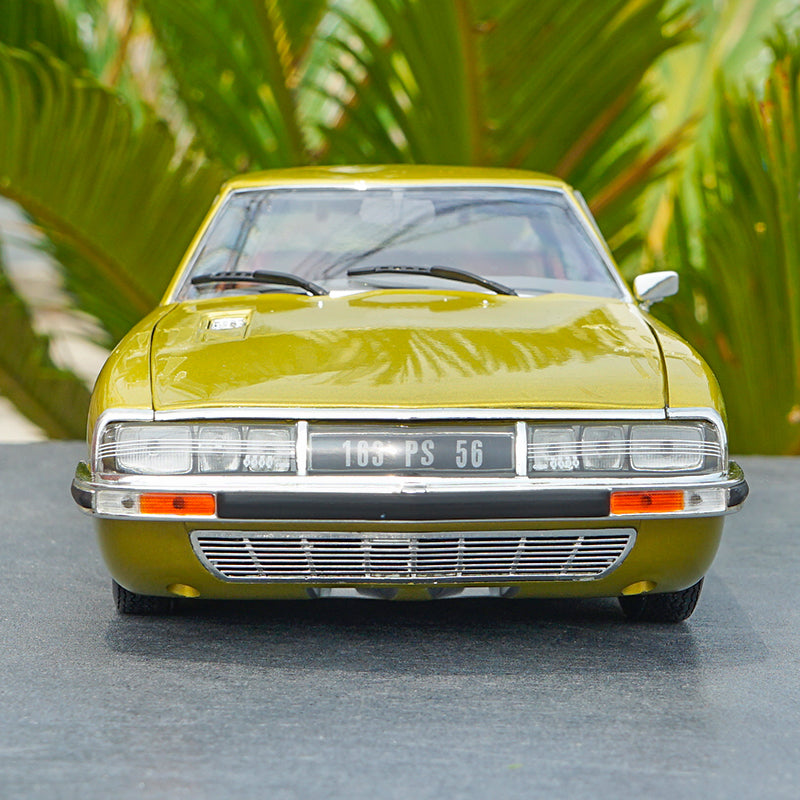 1971 CITROEN SM GOLDEN LEAF / GOLD 1/18 DIECAST MODEL CAR BY NOREV WITH SMALL GIFT