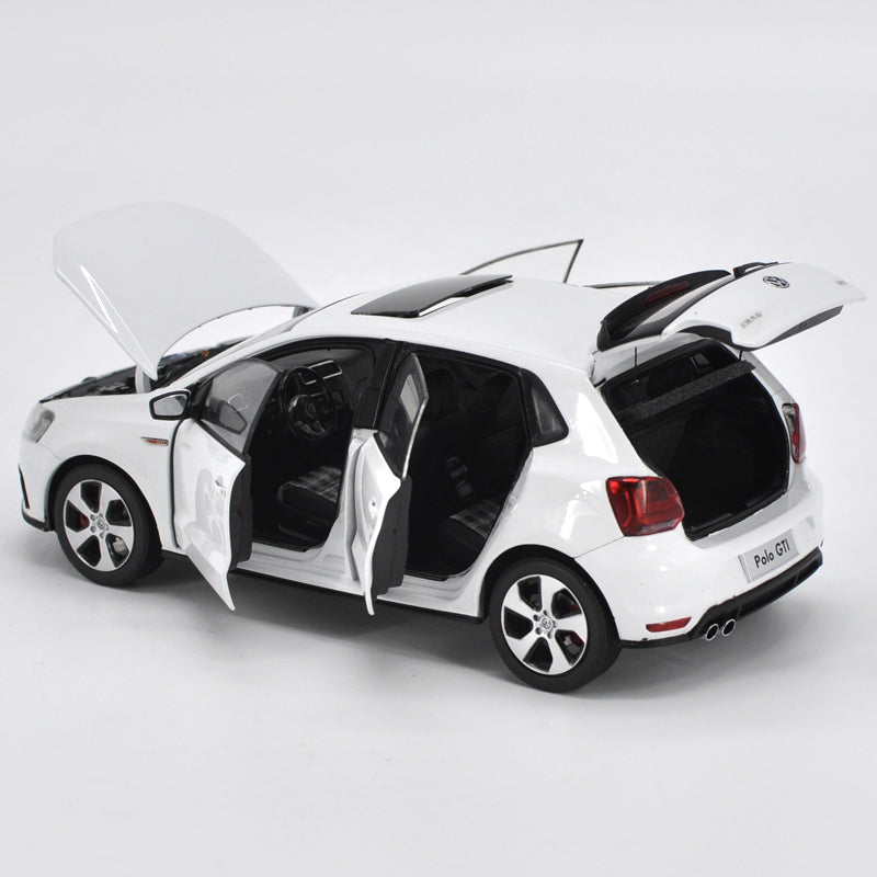 Original factory authentic 1:18 2015 NEW POLO GTI diecast car model for collection, gift, toys