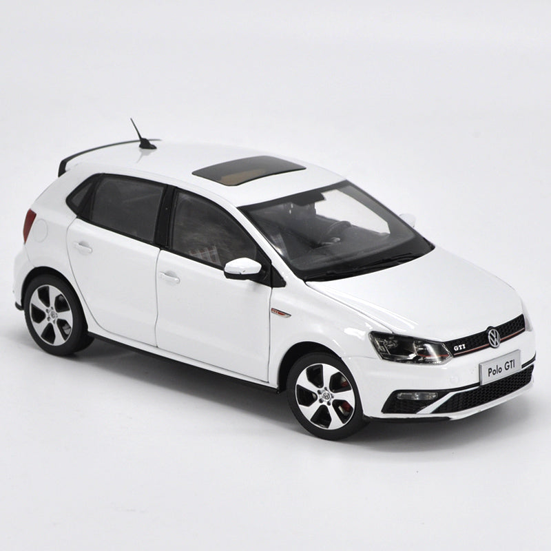 Original factory authentic 1:18 2015 NEW POLO GTI diecast car model for collection, gift, toys