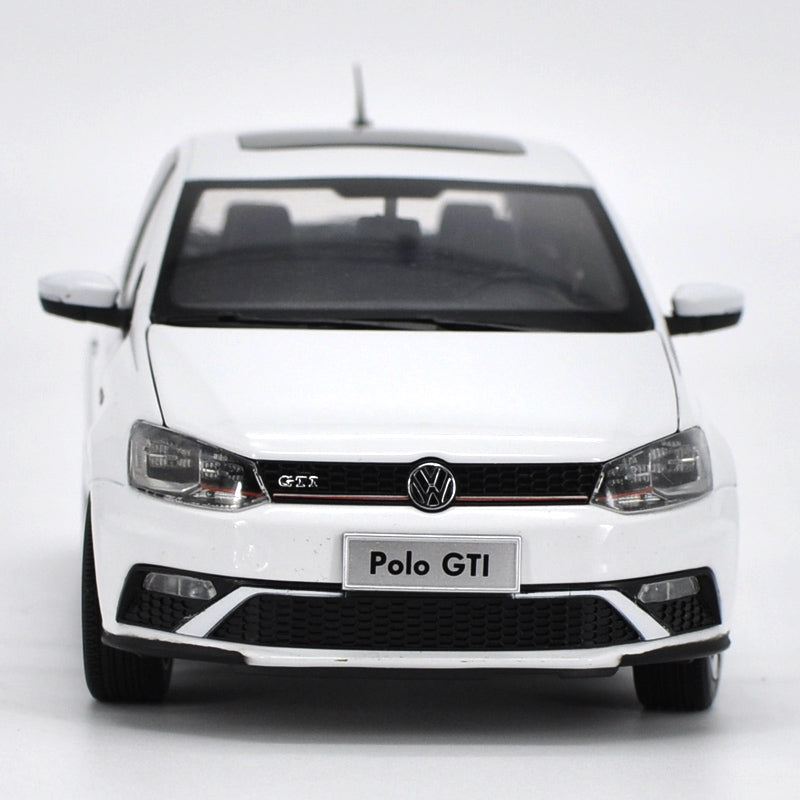 Original factory authentic 1:18 2015 NEW POLO GTI diecast car model for collection, gift, toys