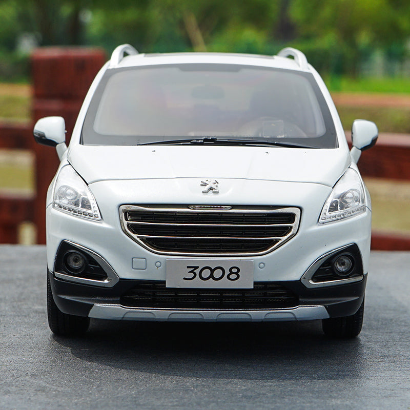 Original factory authentic 1:18 3008 PEUGEOT SUV diecast car model with small gift