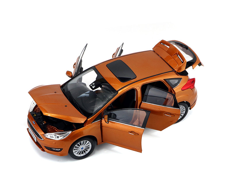 Original factory Ford 1:18 All new Ford Focus 2017 White/orange diecast car model with small gift