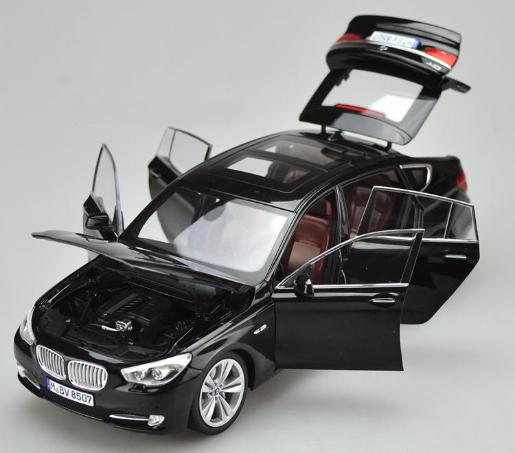 Original factory authentic 1:18 BMW 535GT 5 series 5 GT sprots car model diecast alloy toy vehicle model with small gift