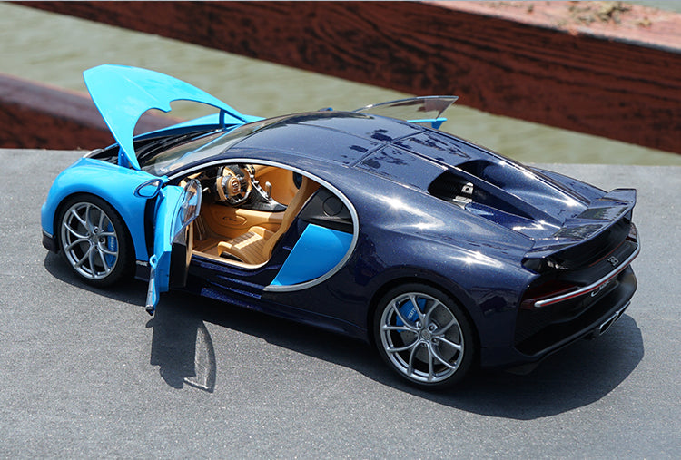 Original factory authentic 1/18 Bugatti Chiron Welly GTAUTOS metal super car collective models for gift