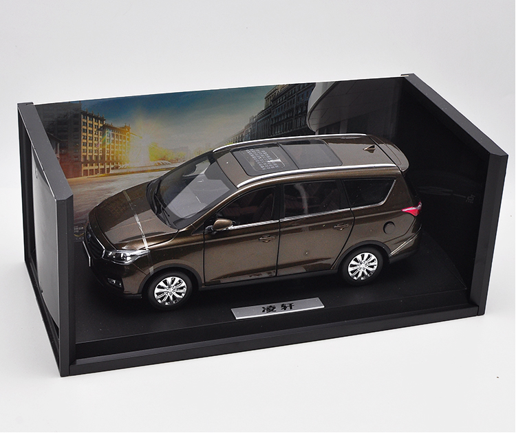 Original factory authentic 1:18 Changan Lingxuan MPV diecast metal SUV car model with small gift