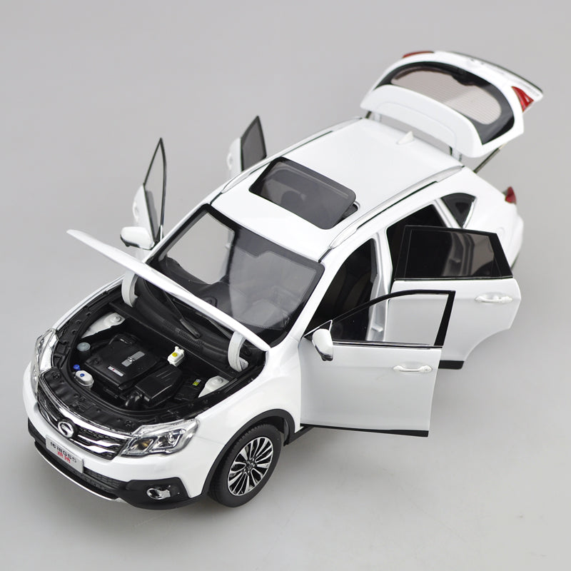 Original factory authentic 1:18 GAC Trumpchi GS5 SUPER TRUMPCHI off-road vehicle diecast car model with small gift