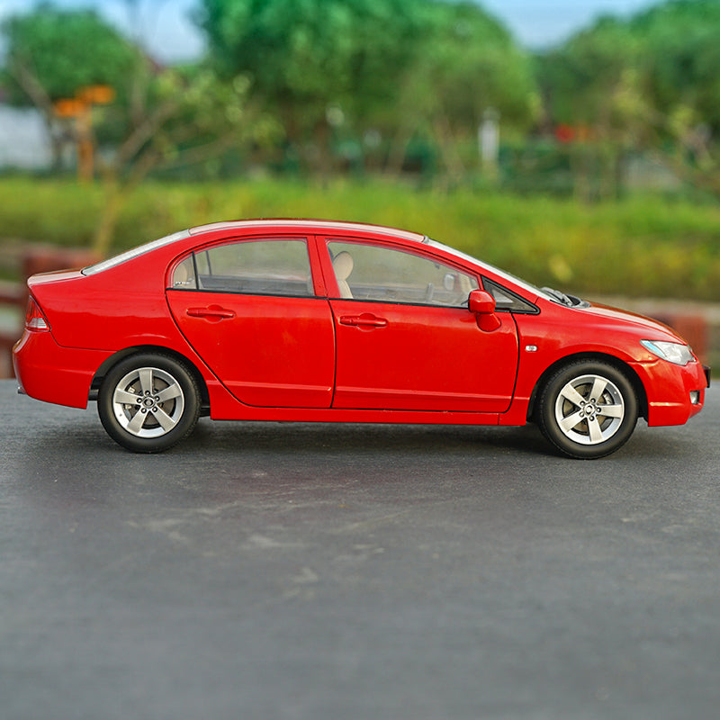 1:18 HONDA CIIMO Diecast CAR MODEL with small gift – Classic