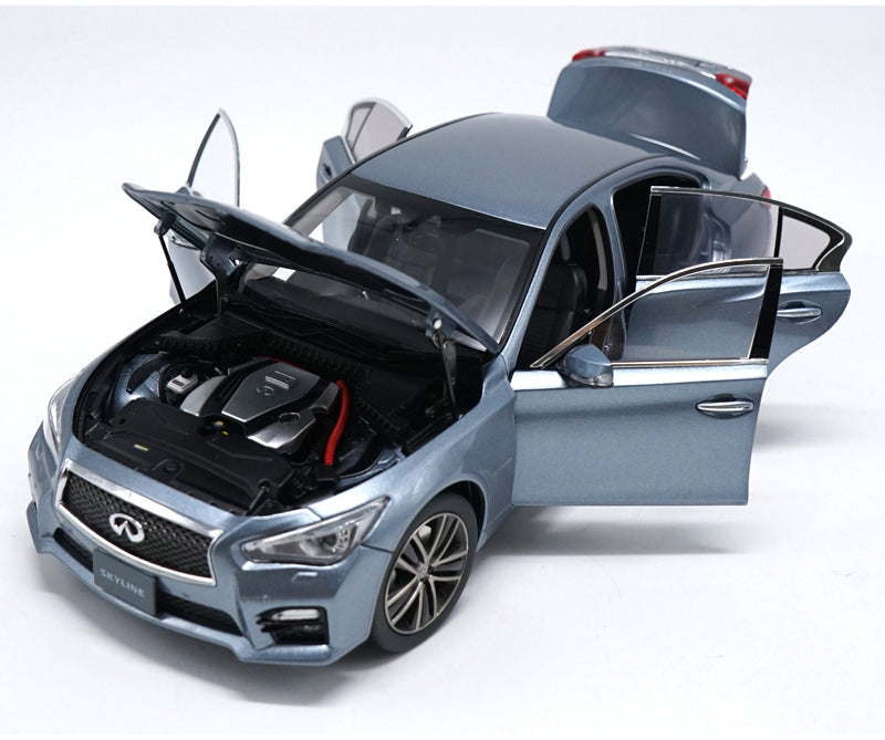 Original factory authentic 1:18 INFINITI SKYLINE 350GT diecast car models with small gift