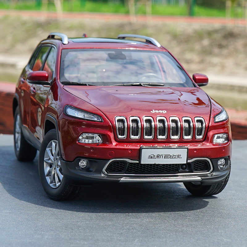 Original factory authentic 1 18 JEEP Cherokee SUV diecast car model wi Classic Models Wholesale Store
