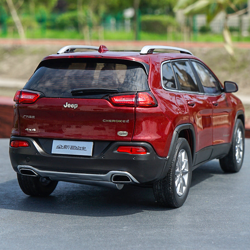 Grand cherokee diecast hotsell