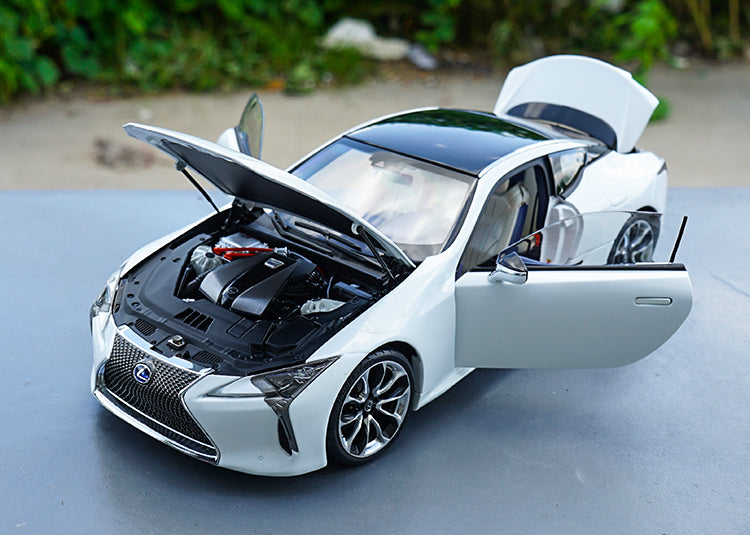 レクサス LEXUS LC500h 1/18スケール ミニカー 模型 三色