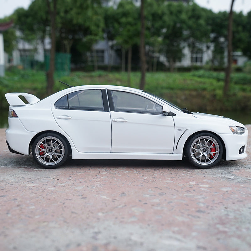 Original factory authentic 1:18 MITSUBISHI LANCER evolution X 10 X diecast metal scale models for gift, collection, toys