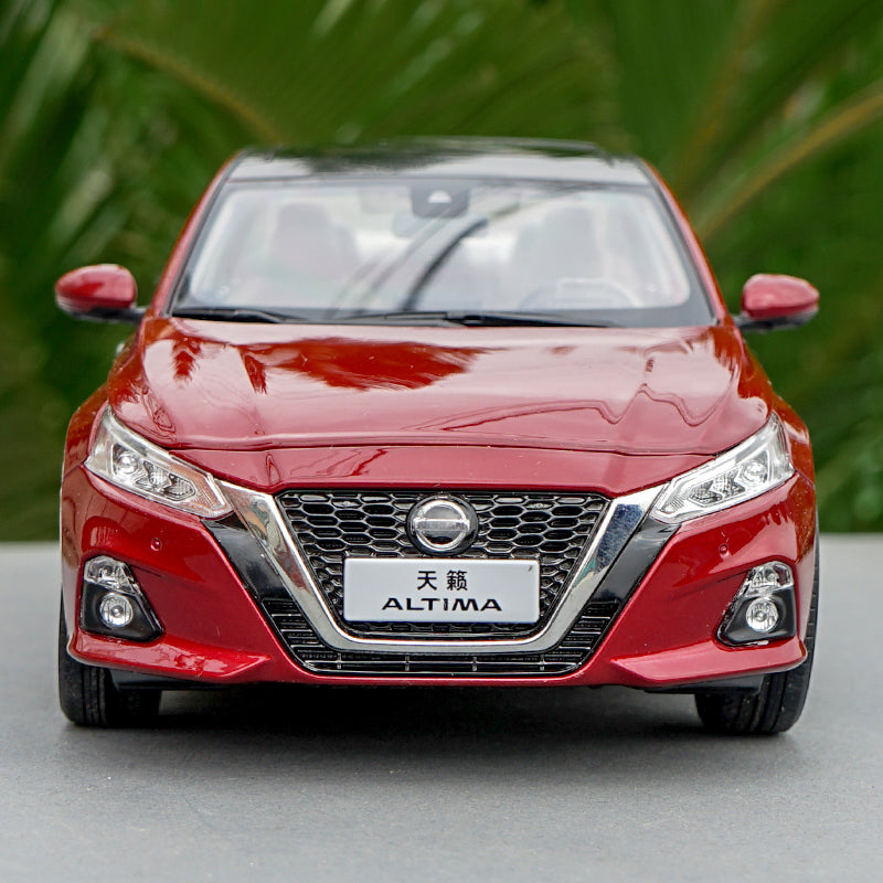 Nissan altima diecast online