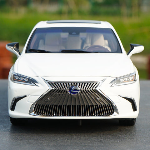 Lexus 2025 diecast cars