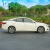 1:18 Scale NISSAN SYLPHY 14th generation 2019 Metal Diecast Model Car with small gift
