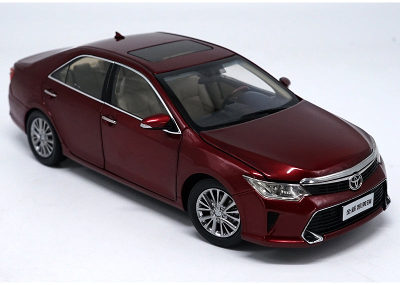 Original factory authentic 1:18 TOYOTA CAMRY 2015 version diecast car model for toys, gift, collection