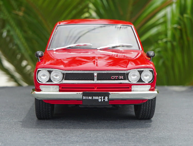 1/18 Triple9 Collection Nissan SKYLINE GTR GT-R KPGC10 (White