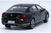 Original factory authentic 1:18 VW Magotan Passat B8 2017 Static Simulation Diecast car models for gift, toys, collection