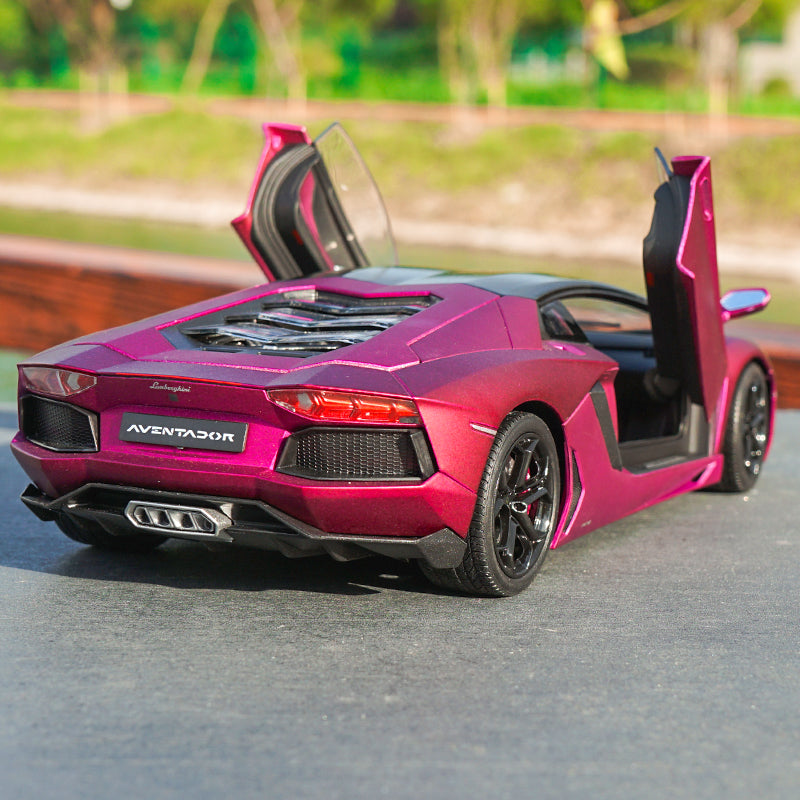 1:18 Welly FX Lamborghini Aventador LP700-4 Diecast Car Model with small gift