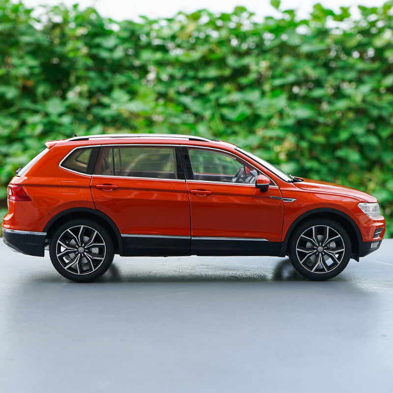 118 Volkswagen Tiguan L 2017 Brown Diecast Miniature Model Car Toy