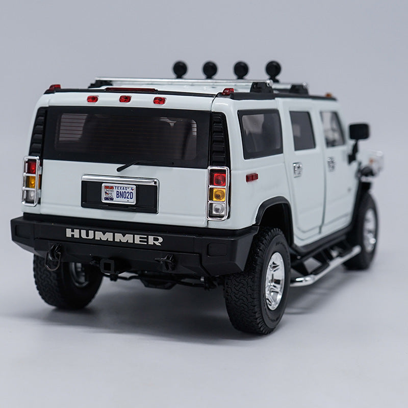 Original factory authentic 1:18 metal H2 SUV Hummer Highway 61 diecast car model with small gift