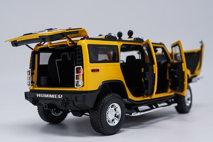 Original factory authentic 1:18 metal H2 SUV Hummer Highway 61 diecast car model with small gift