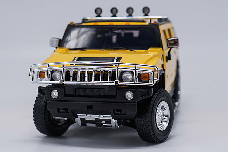 Original factory authentic 1:18 metal H2 SUV Hummer Highway 61 diecast car model with small gift