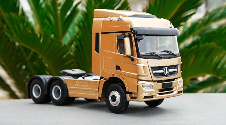 1:24 BEIJING Mercedes-Benz DIECAST MODEL Heavy Truck V3 Tractor Truck for collection