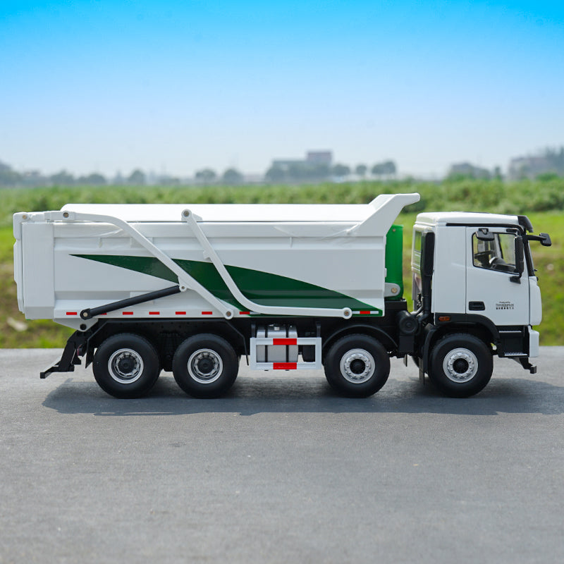 1:24 Diecast Foton Daimler Auman GTL Dump Truck Model, 1:24 diecast slag truck miniature with small gift