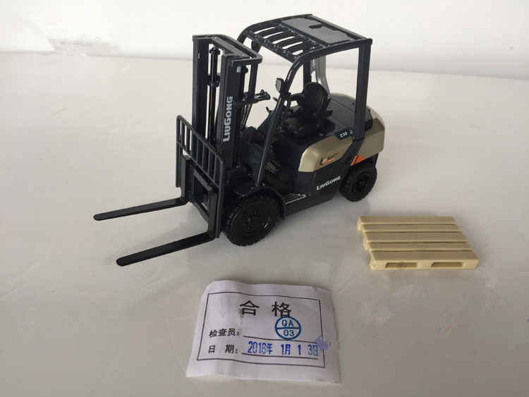 1:25 Scale Liugong CLG2030H Heavy Fork Lift Engineering Machinery Diecast Toy Model