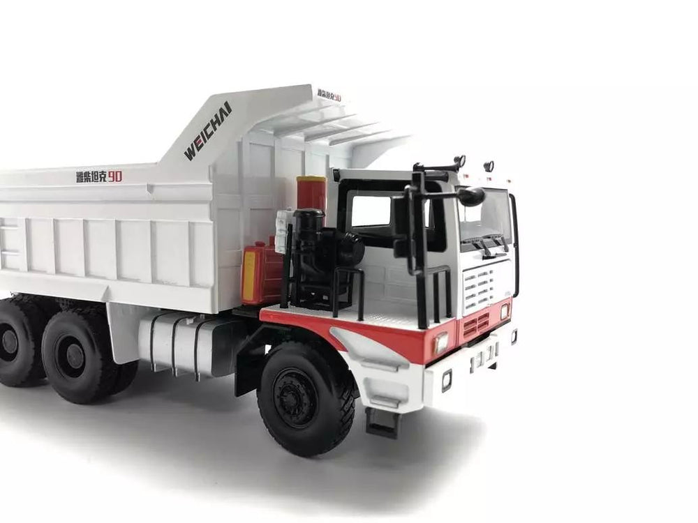 1:35 Original Weichai diesel tank 90 Yangzhou Shengda mine dump truck model for gift, collection