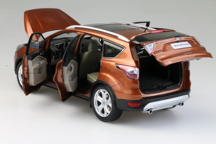 Original factory authentic 1:18 NEW FORD KUGA 2017 version diecast SUV scale CAR model for collection, birthday gift