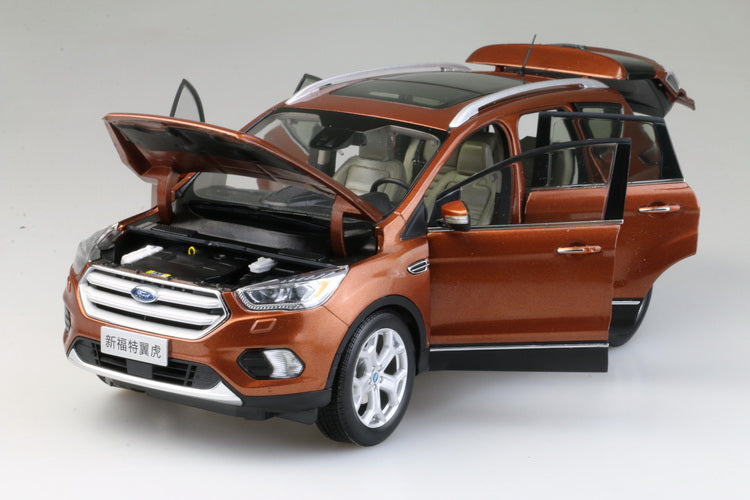 Original factory authentic 1:18 NEW FORD KUGA 2017 version diecast SUV scale CAR model for collection, birthday gift