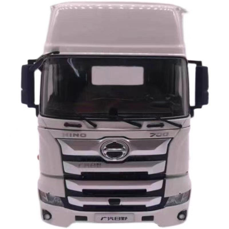 High quality collectiable 1:24 Hino 700 tractor Truck Model for collection, gift, demonstration