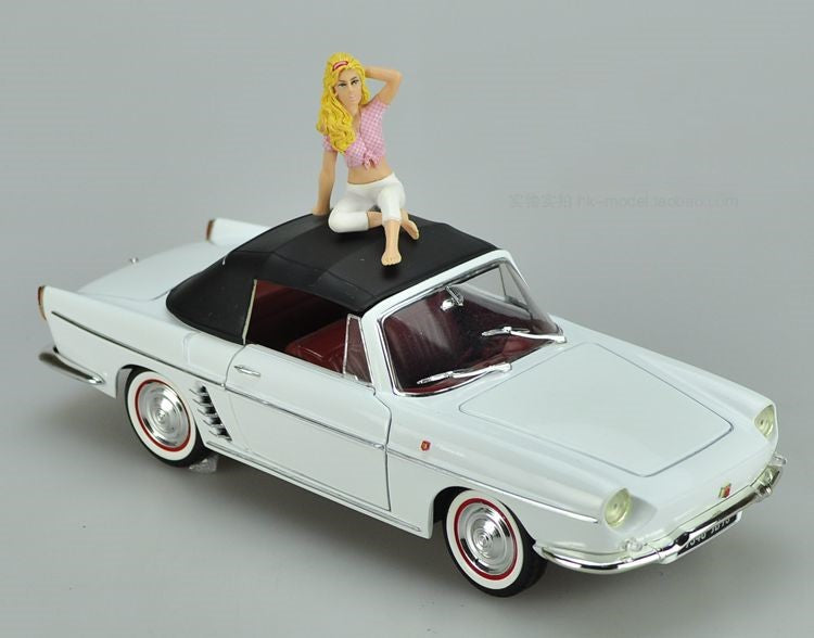 Original factory authentic 1:18 NOREV RENAULT figurine diecast car models with small gift